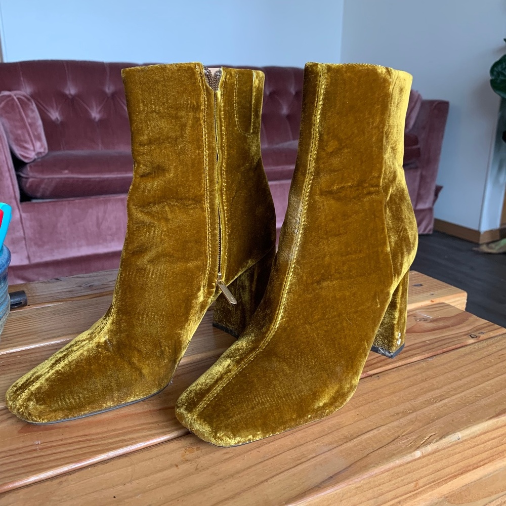 Sam Edelman velvet boots
